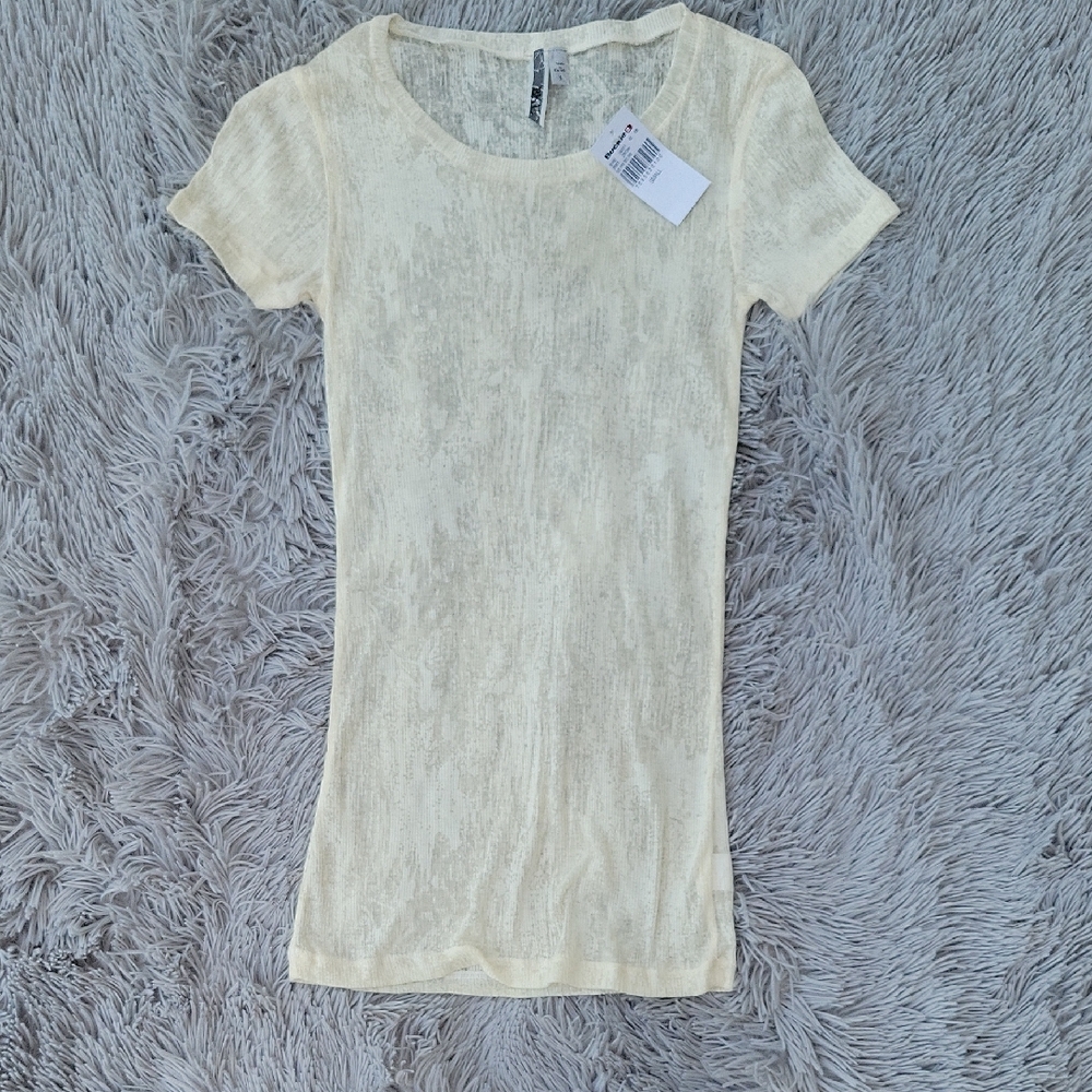 BKE Cream Fitted Short Sleeve T-Shirt